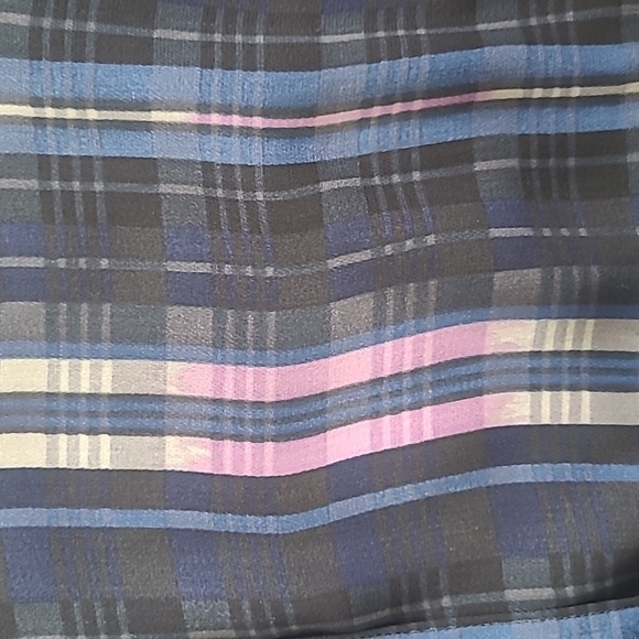 Banana Republic Navy Plaid 'Dillon' Ruffle Long Sleeve Blouse - Size M - Picture 3 of 6